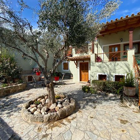 Pegasus House Hotel Corinth Екстериор снимка