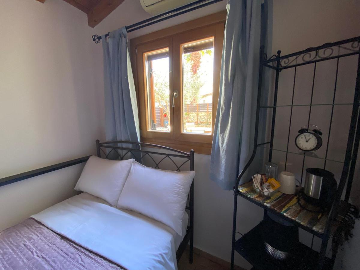 Pegasus House Hotel Corinth Екстериор снимка