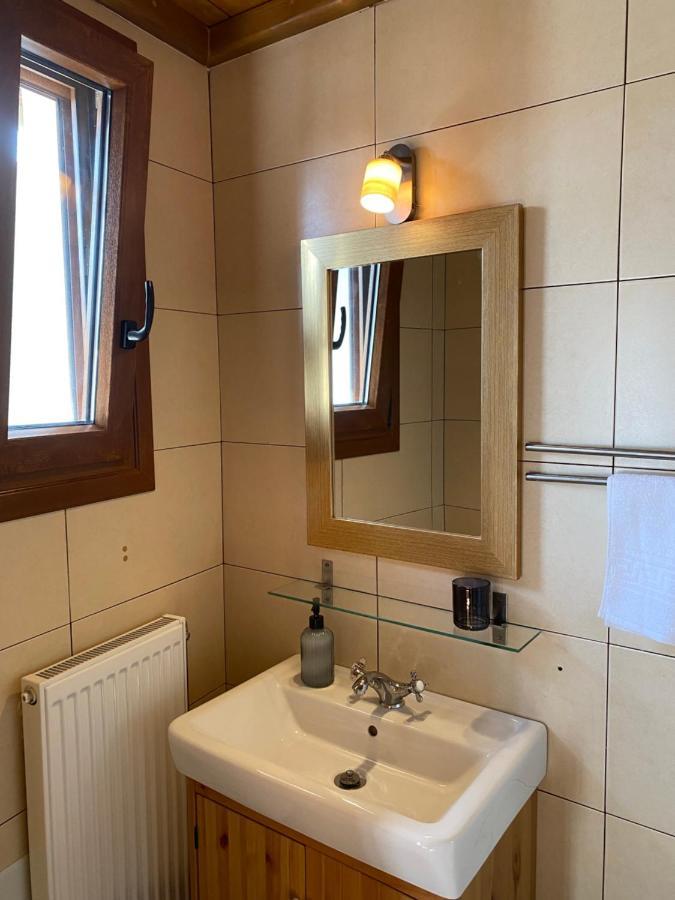 Pegasus House Hotel Corinth Екстериор снимка