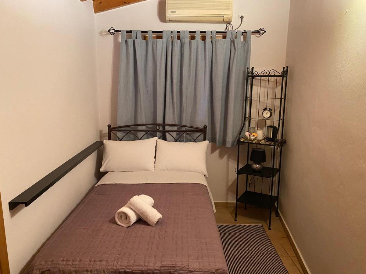 Pegasus House Hotel Corinth Екстериор снимка